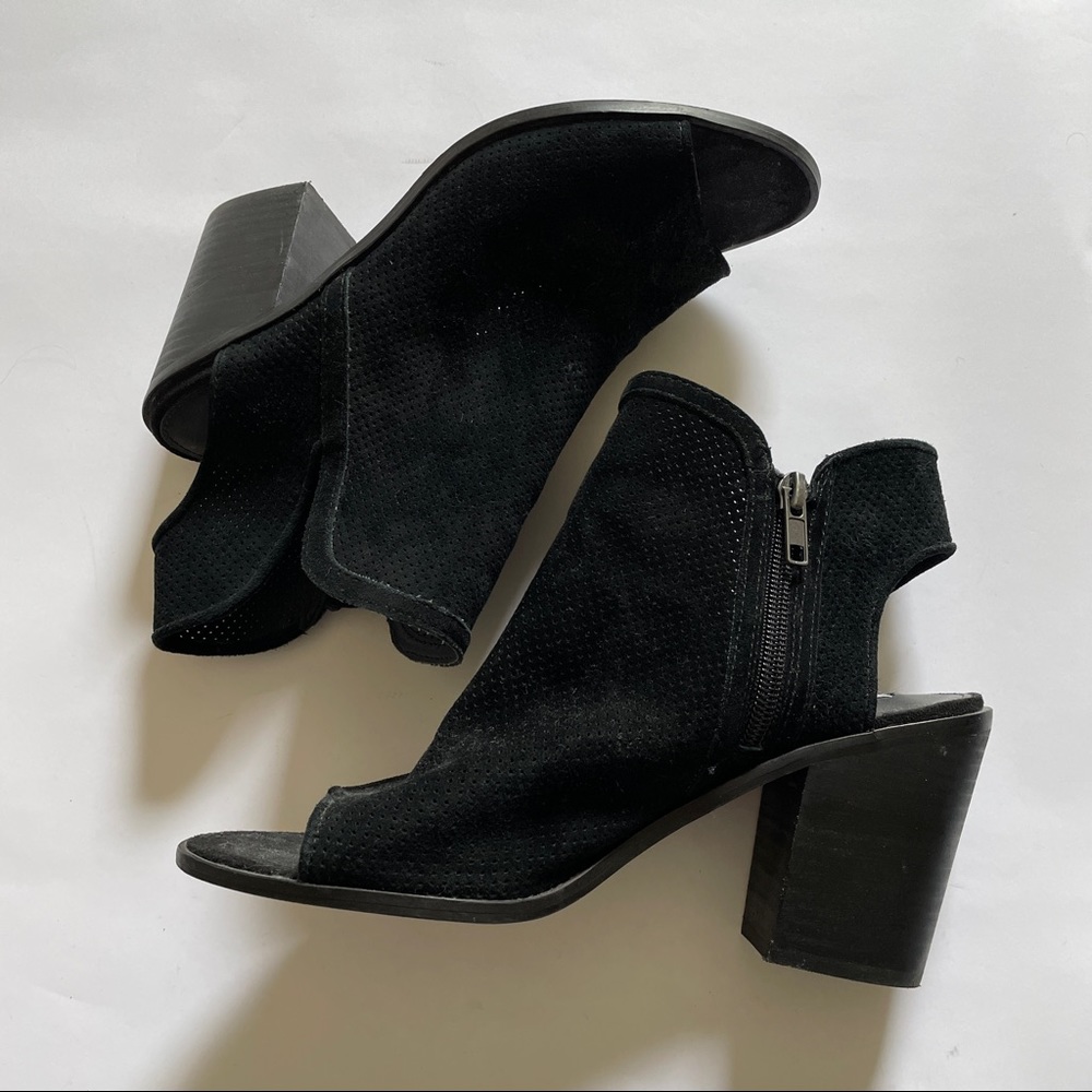 Steve Madden Maxine Black Suede
